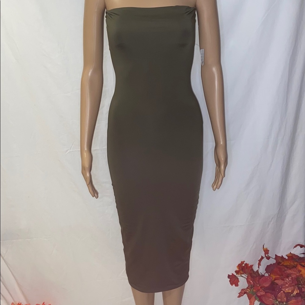 Green tube dress